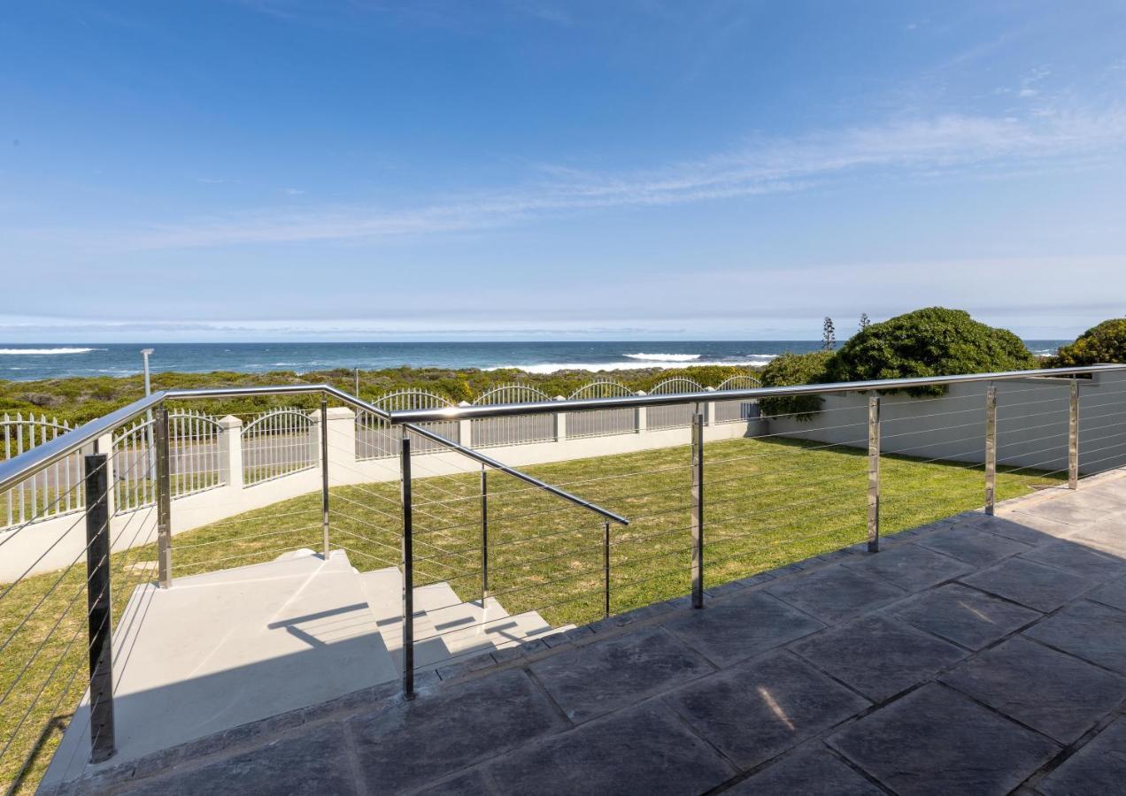 הרמנוס Seafront Retreat In Sandbaai מראה חיצוני תמונה